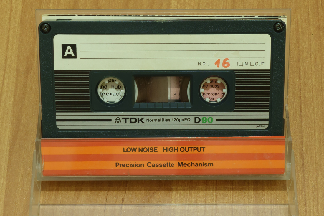 Аудиокассета TDK D 90 (непрозрачный корпус, вариант 2)